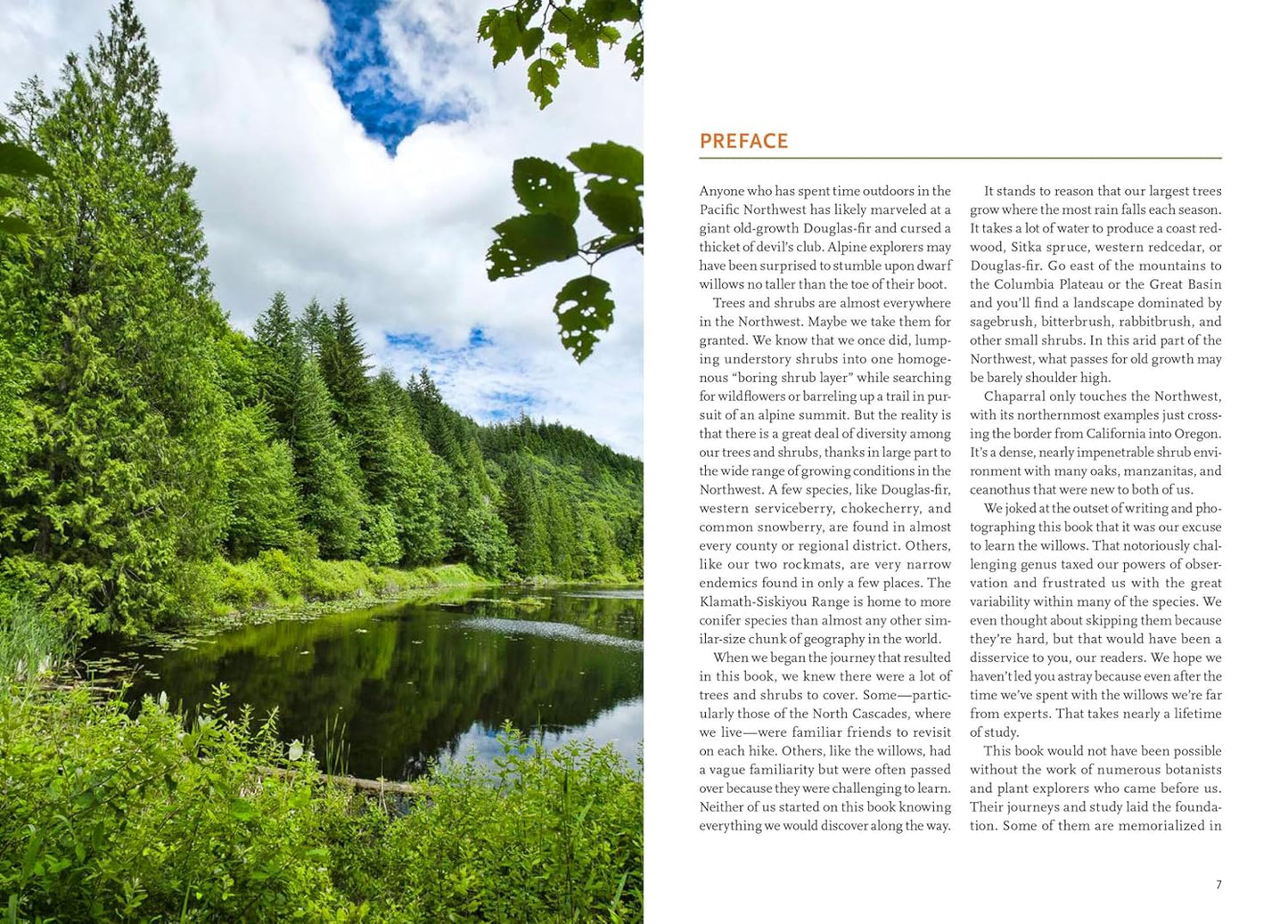 Trees and Shrubs of the Pacific Northwest by Mark Turner, Ellen Kuhlmann